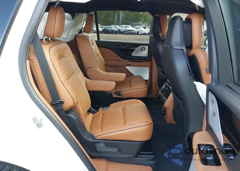 2023 Lincoln Aviator Black Label z USA, uszkodzony, nr VIN 5LM5J9XCXPGL17270